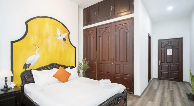 Номер Luxury SAZI BEN THANH Hotel HCM