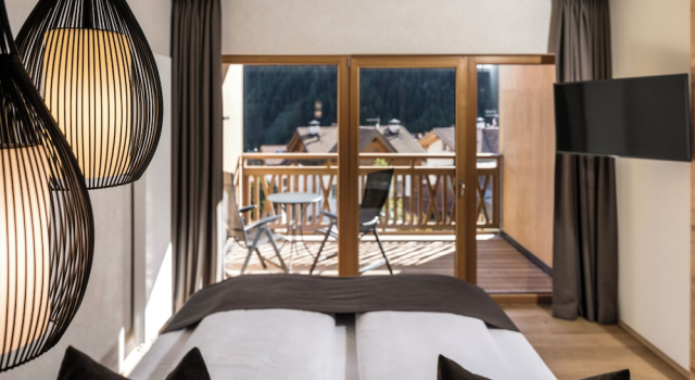 Двухместный номер Deluxe с балконом и с видом на горы Falkensteiner Hotel Falkensteinerhof l 4 Star Superior