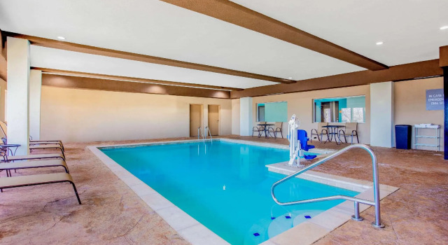 Номер Standard La Quinta Inn & Suites by Wyndham Northlake Ft. Worth