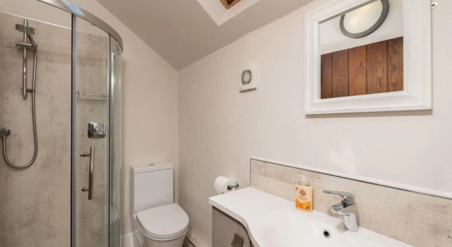The Stable - Beautiful Barn - Sleeps 5 - Salcombe, Varaa Lomakoti Mökit kohteessa Merseyside, Mökki