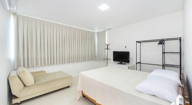 Cobertura Duplex Com Piscina E 03 Suítes