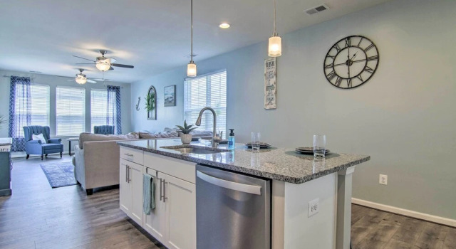 5 Mi to Bethany Beach Boardwalk: Home w/ Patio!
