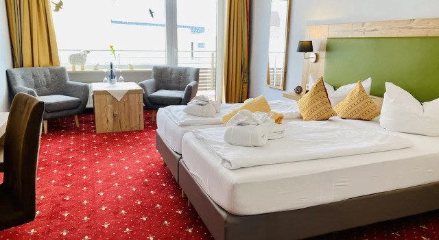 Двухместный номер Standard с балконом Hotel Nesselwanger Hof