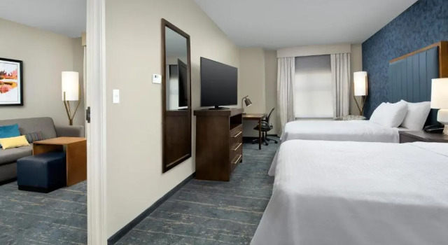 Четырёхместный люкс c 1 комнатой Homewood Suites By Hilton Denver Airport Tower Road
