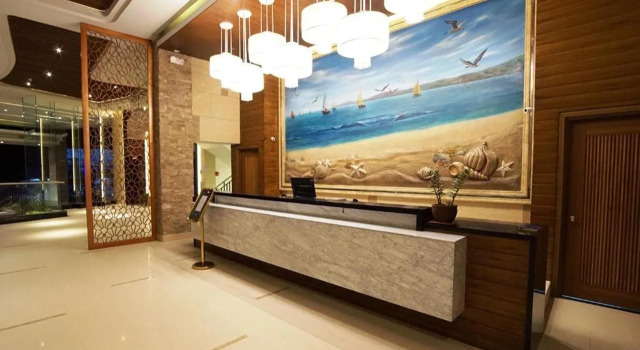 Central Park Reef Resort