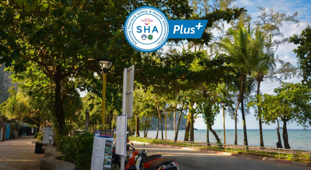 Кровать в общем номере iRest Ao Nang Seafront