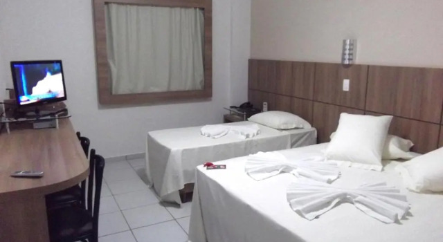 Трёхместный номер Deluxe Hotel Maestro Executive Toledo