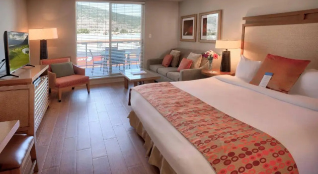 Люкс Watermark Beach Resort