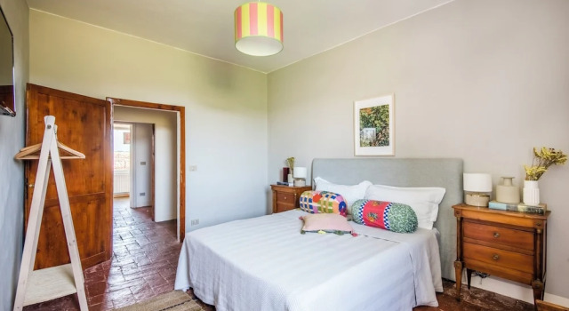 Family Tuscany Home Close Via Francigena, Забронировать Отель Отели Монтериджони с парковкой, Парковка