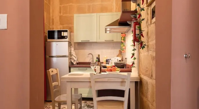 Klassisch Studio Concetta Studio Apartments by Holihomes