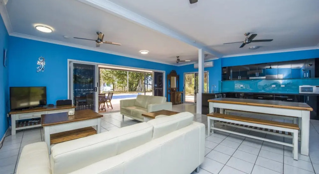 Azure on Geoffrey Bay, Book Hotel 3-stjernede hoteller i Magnetic Island, 3*
