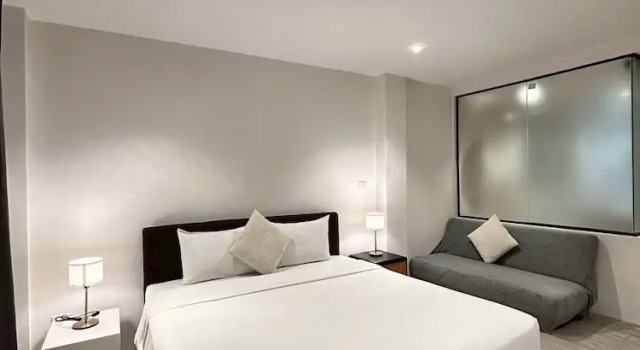 Номер Deluxe Studio F Sukhumvit
