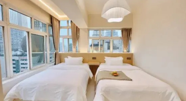 Семейный люкс Dengfenglai Homestay (Chunxi Road Taiguli Branch Chengdu)