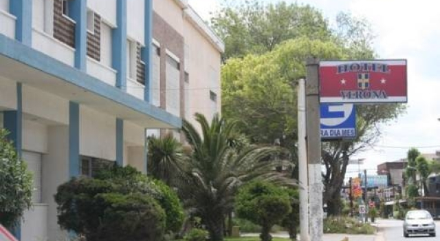 Hotel Verona, Rezerwuj Hotel Villa Gesell 