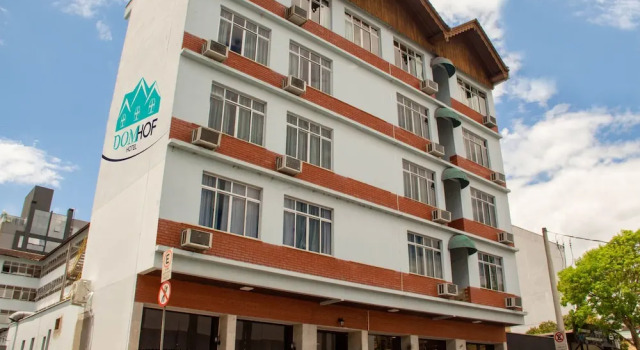 HOTEL DOMHOF, Забронировать Отель Блуменау Санта-Катарина, рядом с Собор Апостола Павла