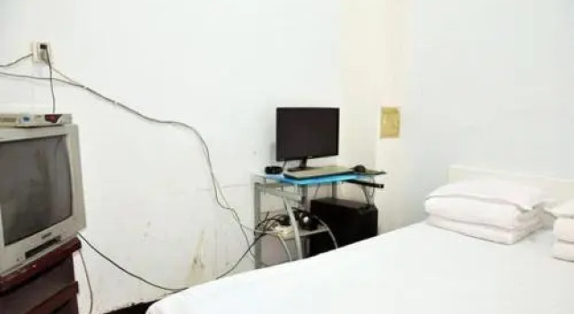 Benxi Huanren Sunshine Guesthouse, Rezervasyon Otel Huanren Liaoning