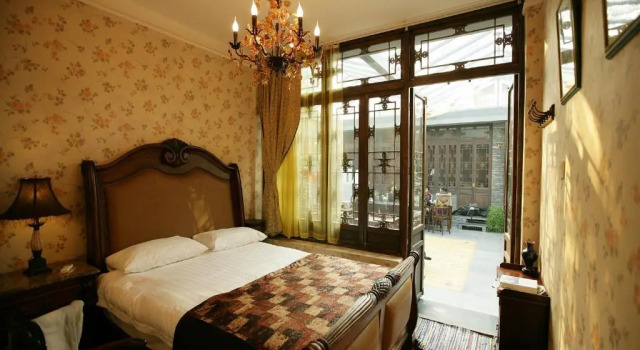 Двухместный номер Standard Kelly‘s Courtyard Hotel