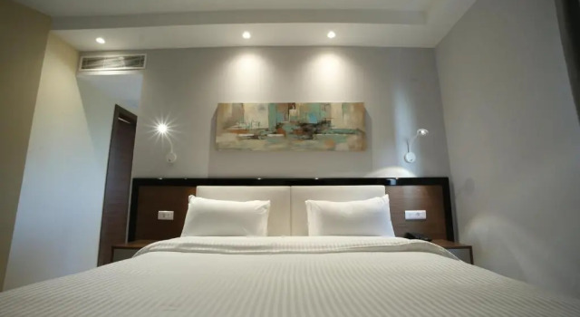 Номер Standard The Ray Hotel and Studios