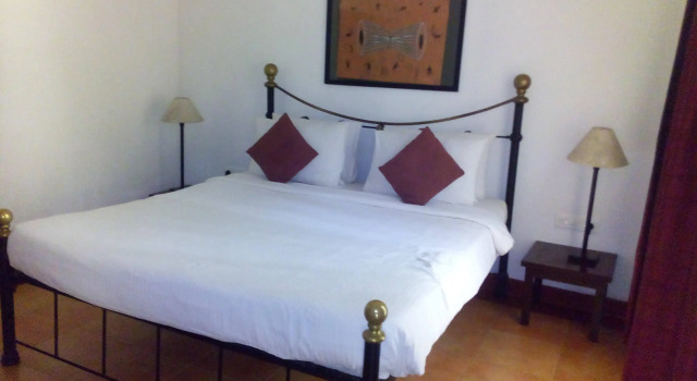 Casa Deep Woods, Varaa Hotelli Hotellit Tamil Nadu uima-altaalla, Uima-allas