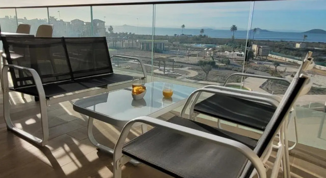 Апартаменты Los Flamencos Sea View Apartment