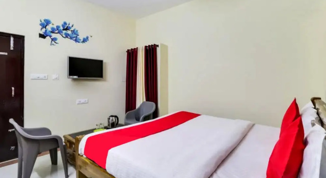 Goroomgo Special Stay Bhubneshwar, Varaa Hotelli Hotellit Bhubaneswar aamiaisella, Aamiainen