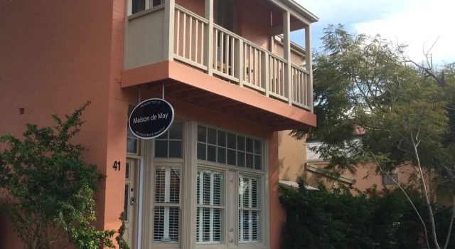 Maison de May Boutique Bed &breakfast, Забронировать Бутик-отель Ньюкастл Новый Южный Уэльс