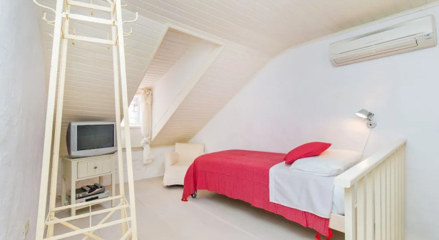Апартаменты Classic Peti Apartment