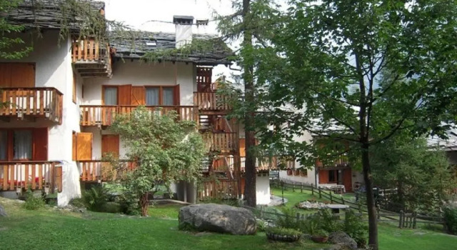 Апартаменты Appartamento Gressoney-Saint-Jean (Obre Biel) - I Larici
