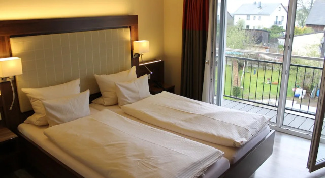 Hotel Number One, Забронировать Отель Отели Upper Palatinate Forest с завтраком, Завтраки