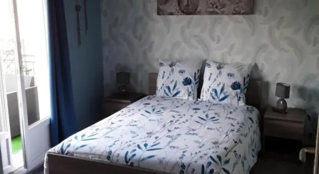 Номер Standard Lamarante chambres dhôtes villefranche de panat