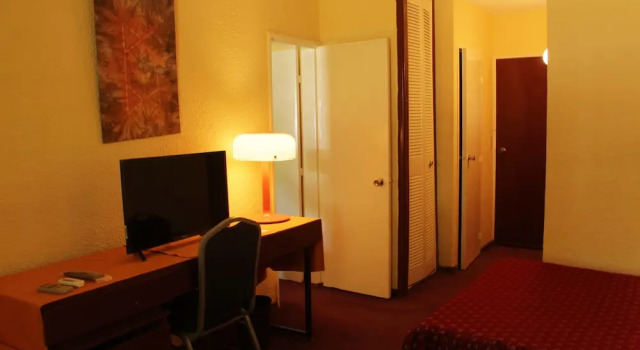 Люкс Comfort с балконом Hotel Mizao