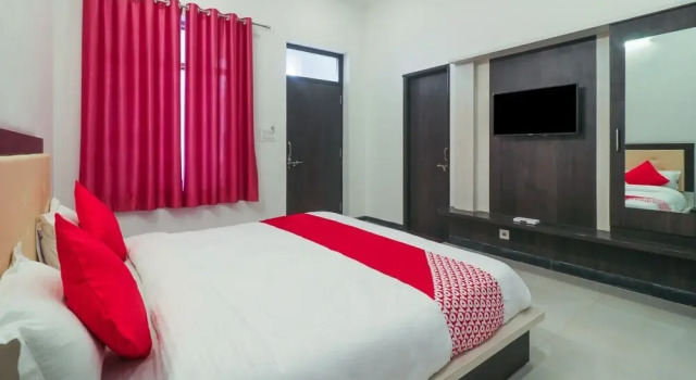 The Sunrise Resort by OYO Rooms, Boek Resort Pushkar Rajasthan