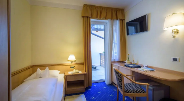 Одноместный номер Standard с балконом Sonnenhotel Adler Spa & Nature Adults only