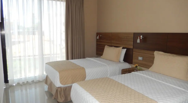 Семейные апартаменты с 2 комнатами Premium Suites Deluxe Aparthotel Equipetrol