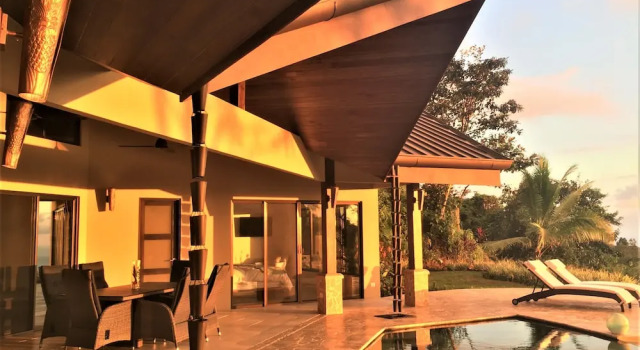 Вилла с 2 комнатами с видом на океан Golden Pineapple Villas-Adults Only