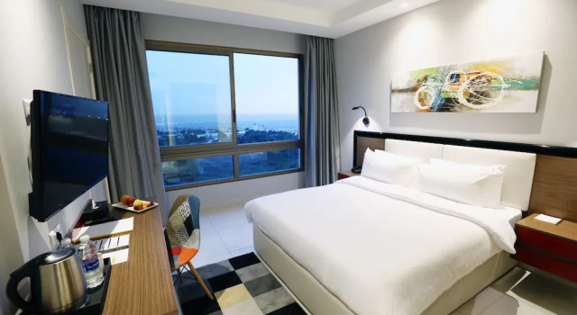 Двухместный номер Deluxe с частичным видом на море The Ray Hotel and Studios