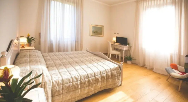 Borgo dei Guidi, Book Hotel Civitella di Romagna 