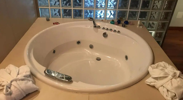 Люкс Deluxe Parizzi Suites&Studio Restaurant