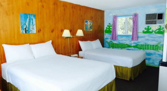 Standard Neljän hengen huone Algonquin Motel