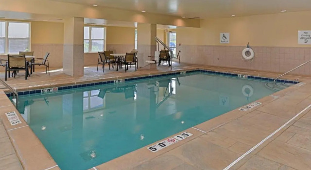 Run of House Holiday Inn Express Hotel & Suites St. Louis West-OFallon by IHG