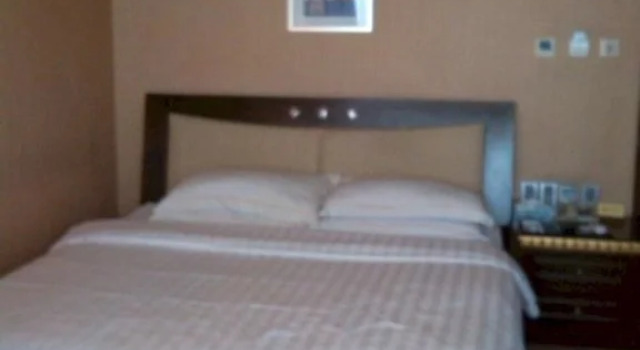 Donghe Yindu Hotel, Забронировать Отель Отели Чунцин 3 звезды, рядом с Hongqihegou Metro Station, 3*
