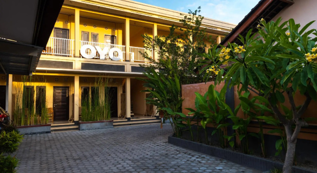 OYO 1492 Rupaqa Hotel