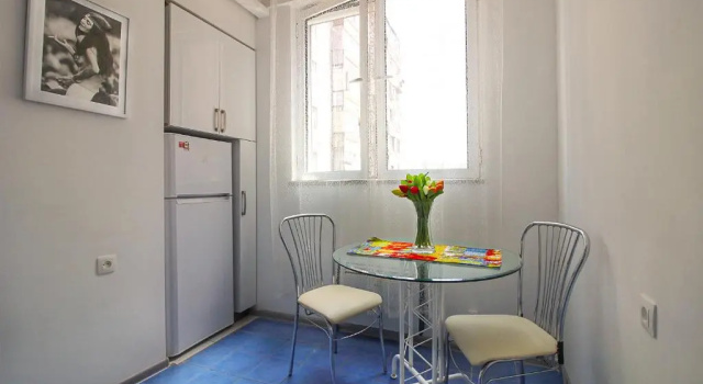 1 Bedroom Apartment on Vardanants 5a, Забронировать Апартаменты/квартира Отели Еревана с парковкой, рядом с Ереванский государственный университет, Парковка