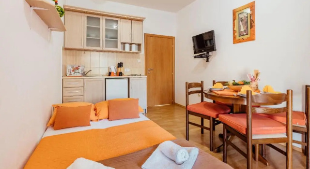 Apartment Apartments Ćosović