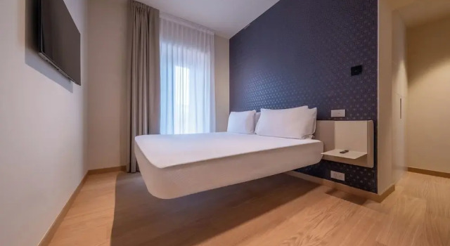 Люкс с балконом Oriana Homèl Milano
