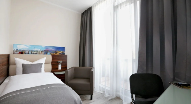 Одноместный номер Comfort Hoteltow