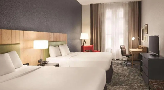 Шестиместный номер Standard Country Inn & Suites by Radisson, St Charles Historic District