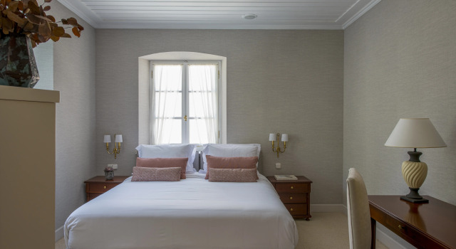 Kefalari Suites