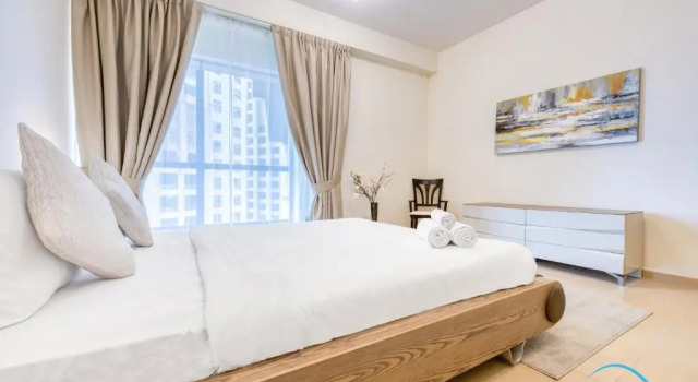 Classy 1BR in Bahar, Jumeirah Beach Residence by Deluxe Holiday Homes, Забронировать Отель Джумейра , рядом с Dubai Marina Yacht Club
