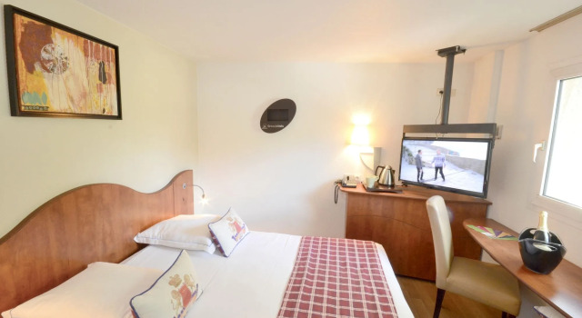 Greenhotels Roissy Parc des Expositions, Забронировать Отель Отели Трамбле-ан-Франс 3 звезды, 3*